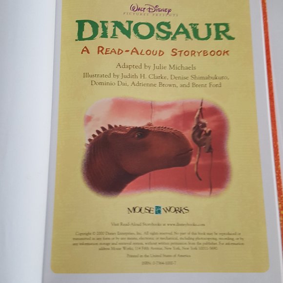 Walt Disney Dinosaur Read Aloud Storybook Copyright 2000  ISBN 0736410007 - Picture 7 of 8